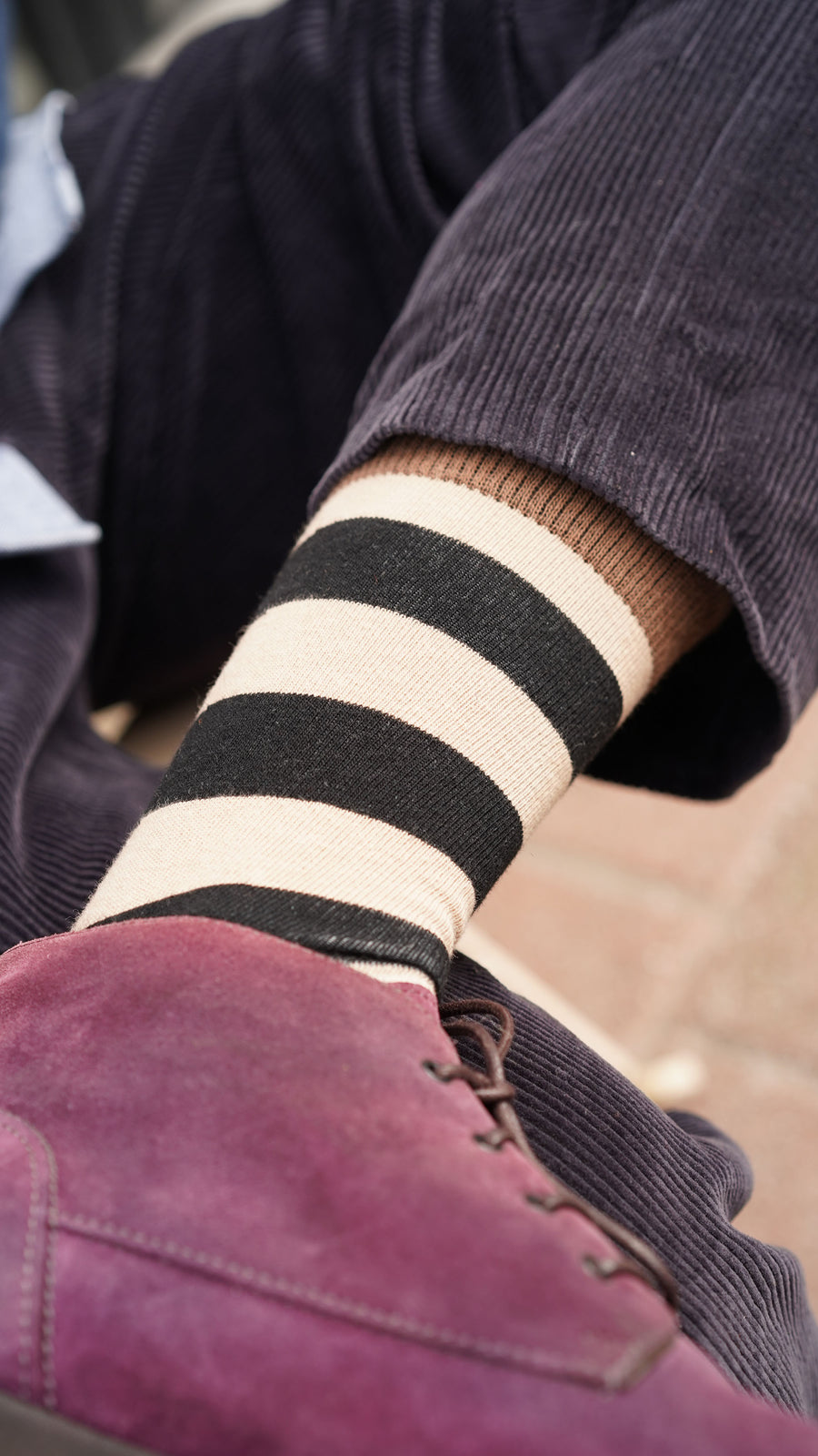 Men's Sand Stripped Socks black and brown