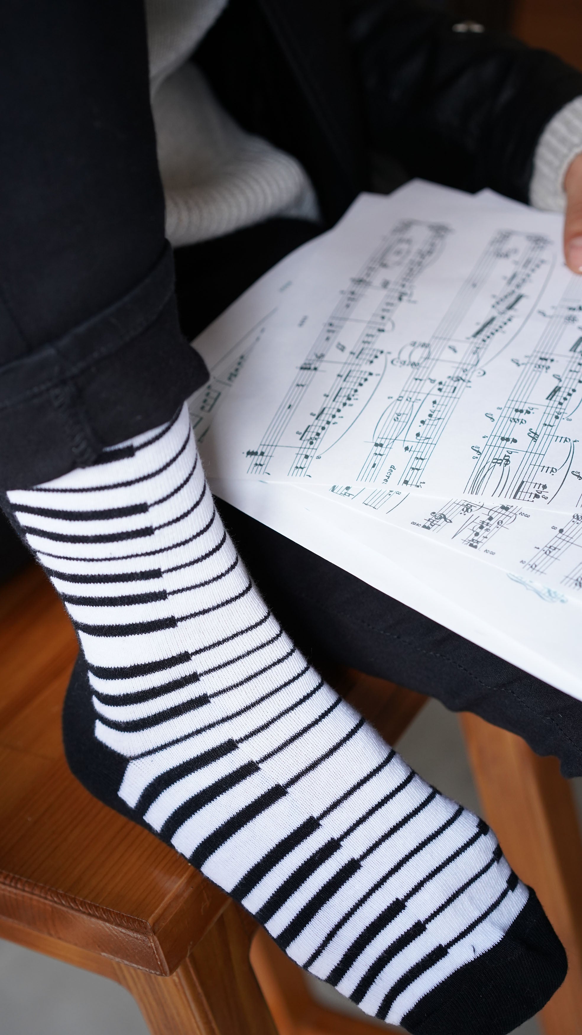 Women's Piano Socks