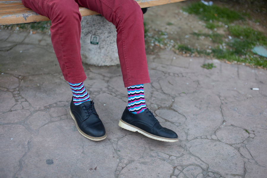 Men's Magenta Wave Socks