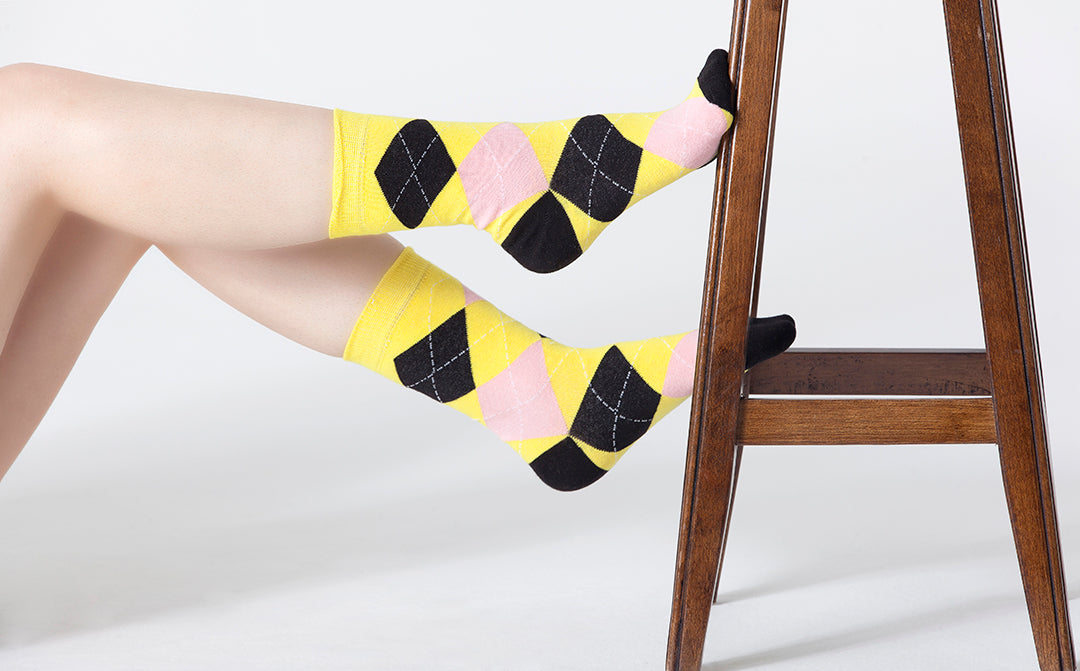 Women's Black Pineapple Argyle Socks