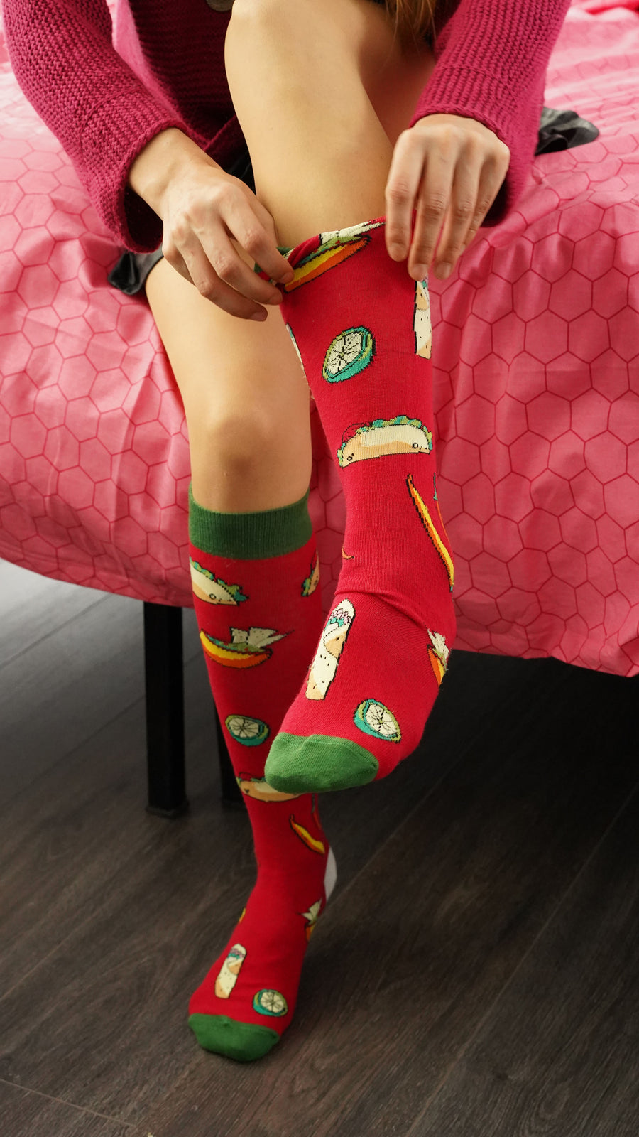 Women's Chili Tacos Knee High Socks