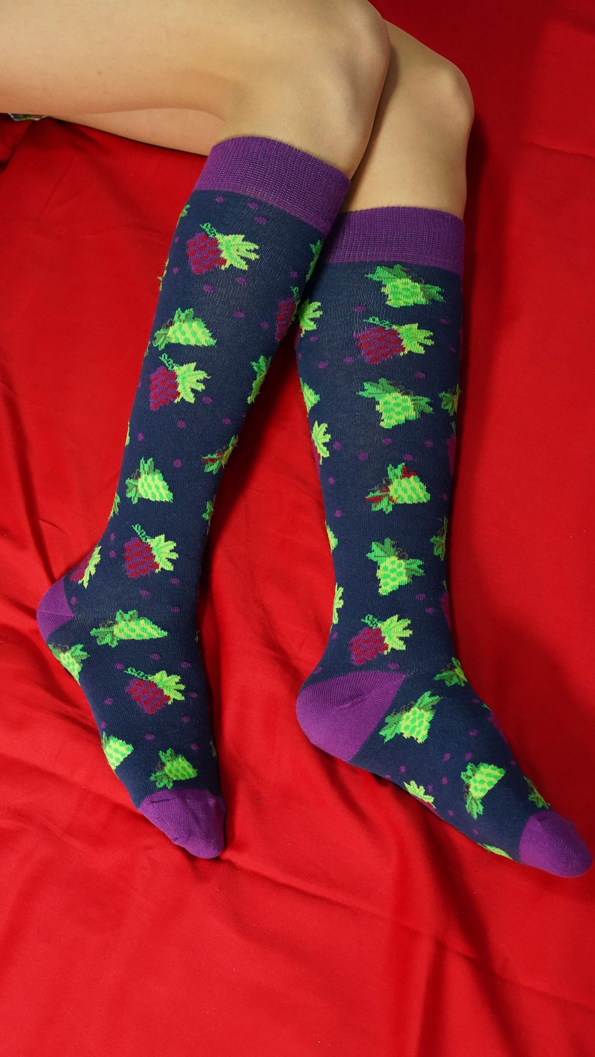Women's Grape Knee High Socks