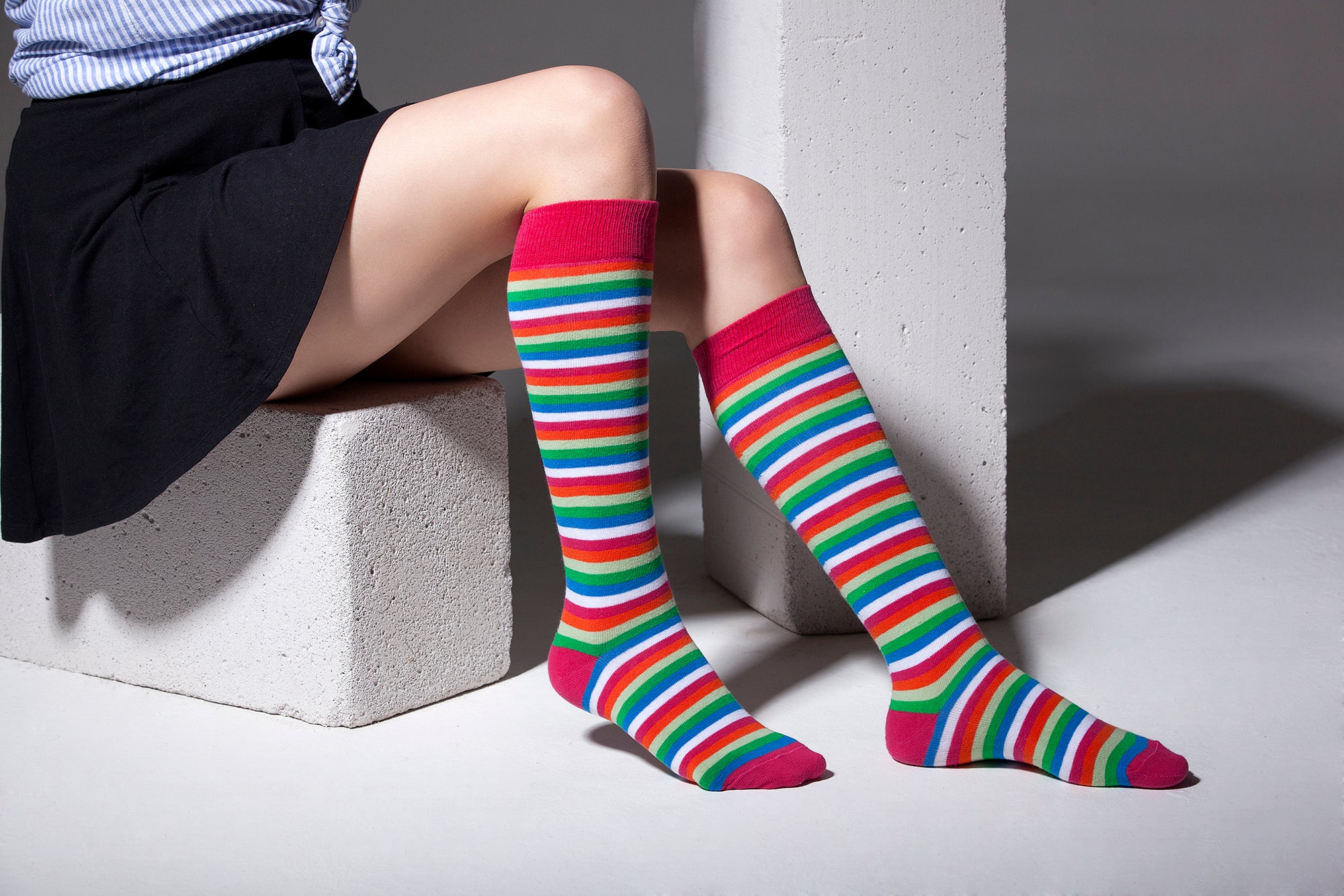 Women's Colorful Stripe Knee High Socks Set