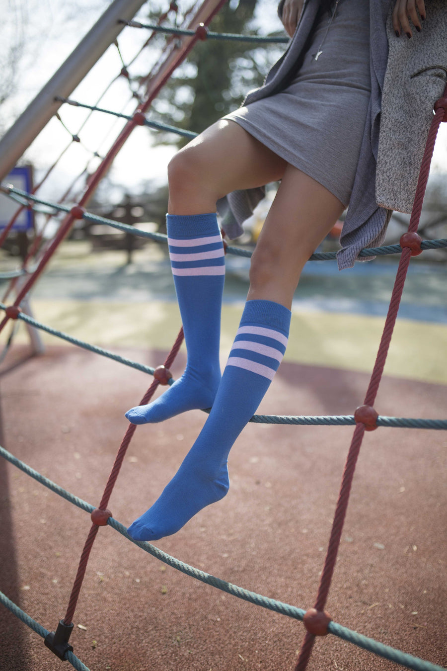 Women's Snorkel Stripe Knee High Socks