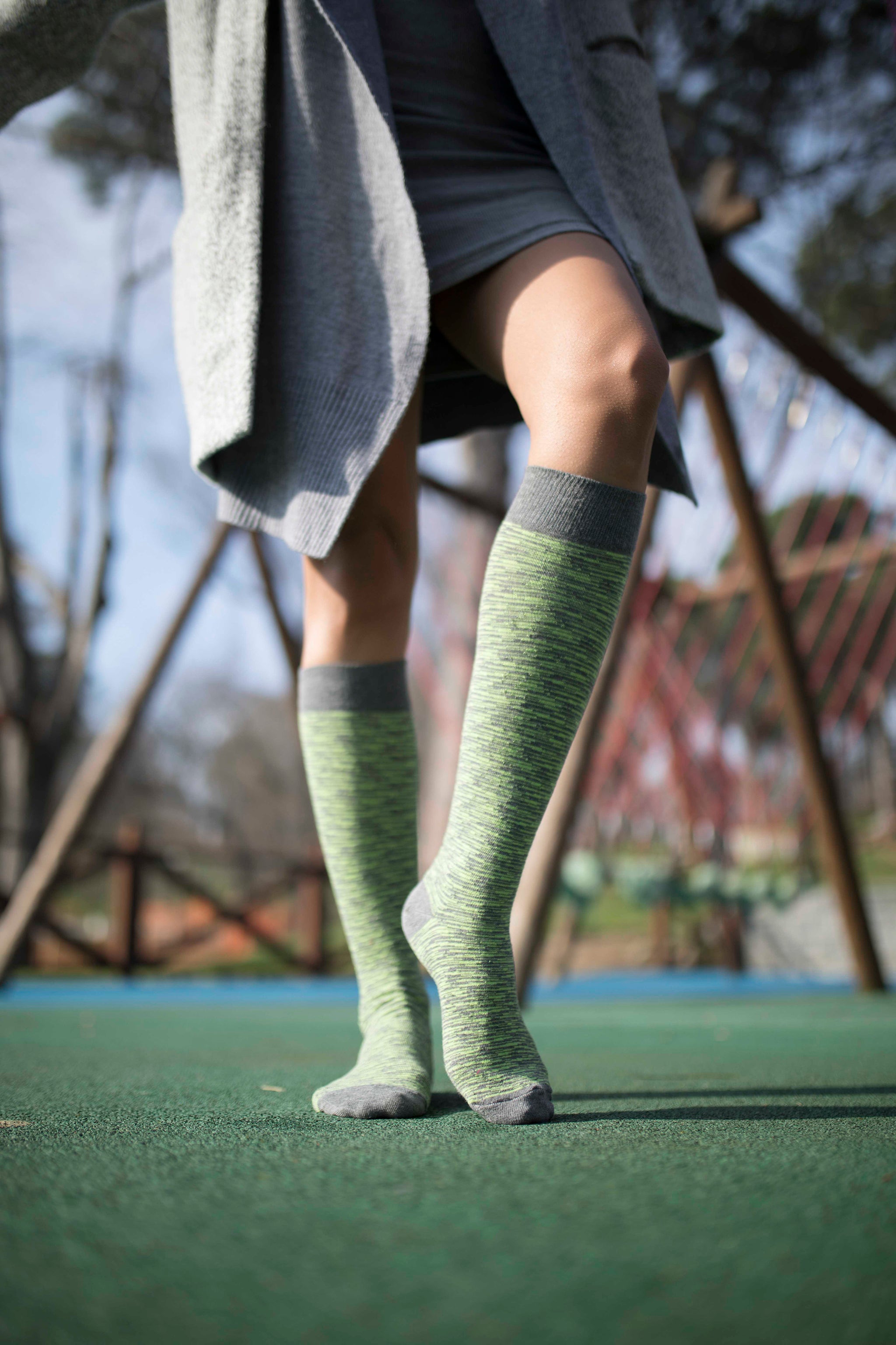 Women's Grizzled Knee High Socks Set