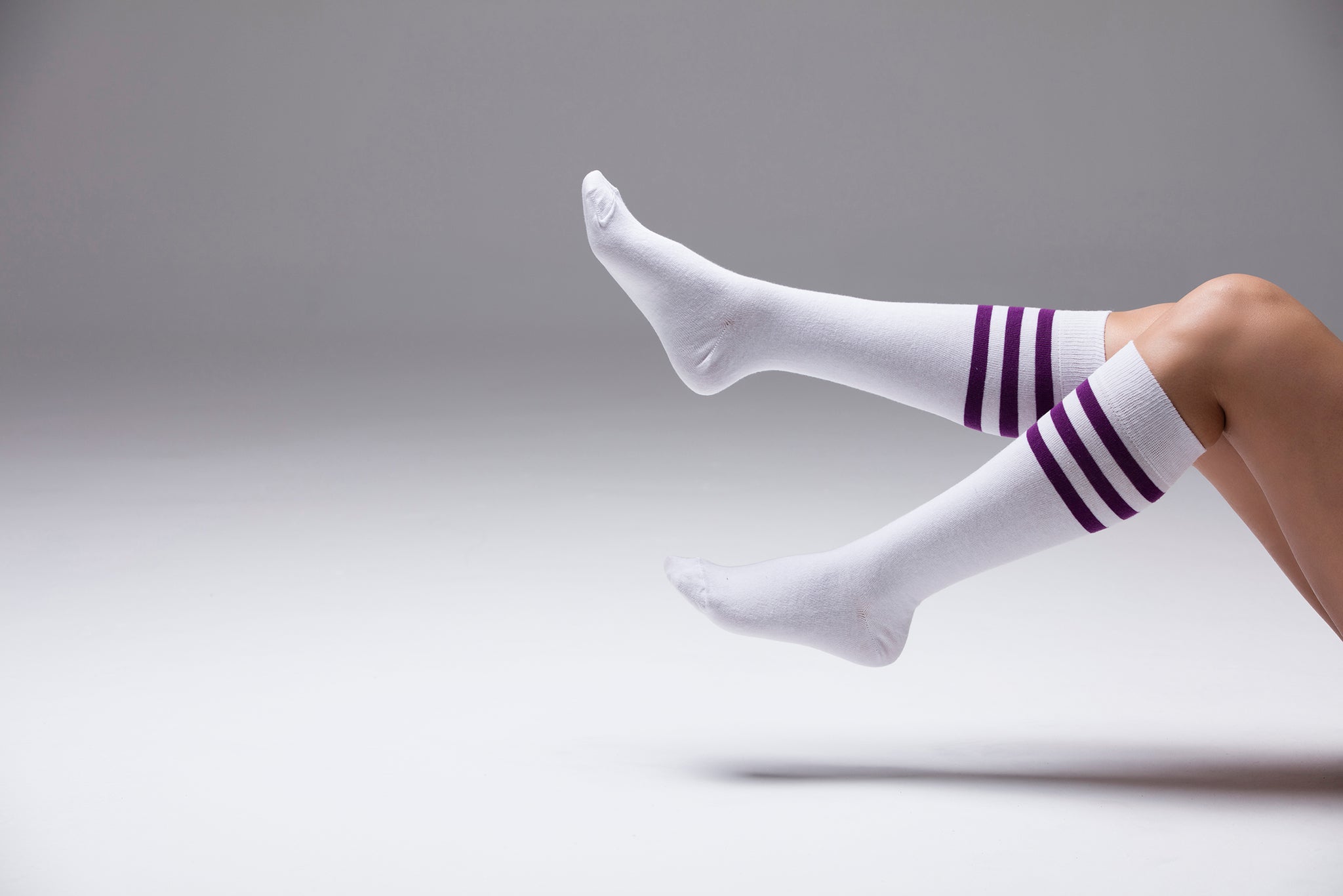 Women's Solid Stripe Knee High Socks Set